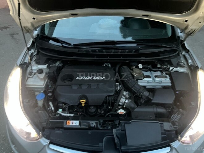 Hyundai Avante 2014, 177,000 km - 1.6 l - Bakı