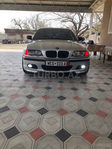 BMW 320 2000, 330,000 km - 2.2 л - Qazax