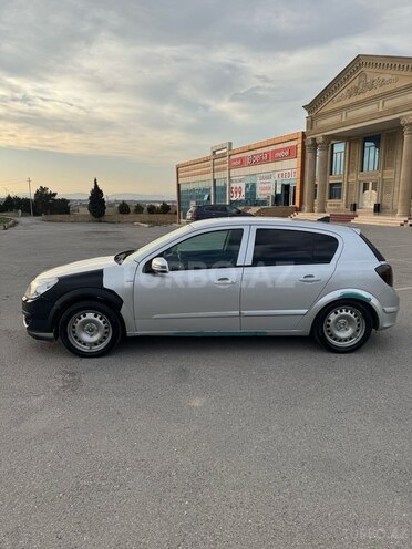 Opel Astra 2004, 210,000 km - 1.4 l - Bakı
