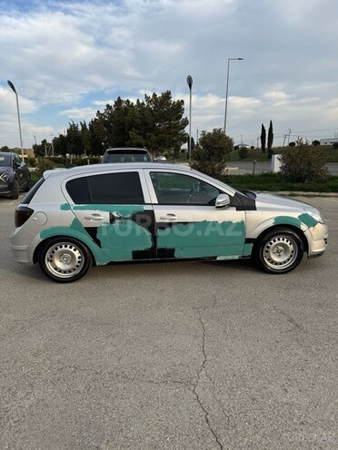 Opel Astra 2004, 210,000 km - 1.4 l - Bakı