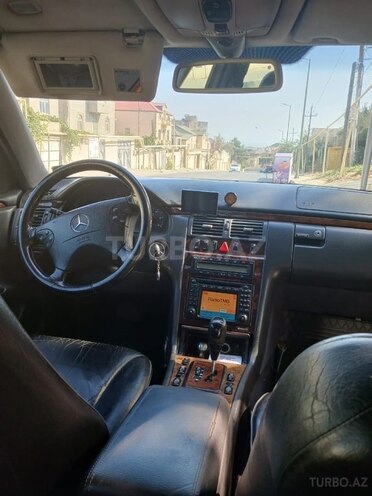 Mercedes E 270 2001, 876,000 km - 2.7 л - Bakı