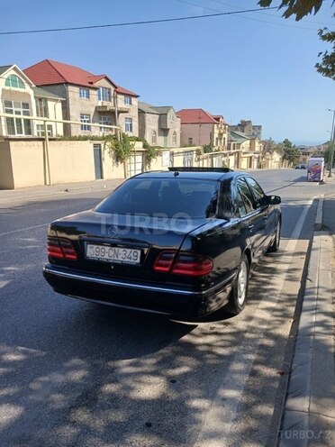 Mercedes E 270 2001, 876,000 km - 2.7 л - Bakı