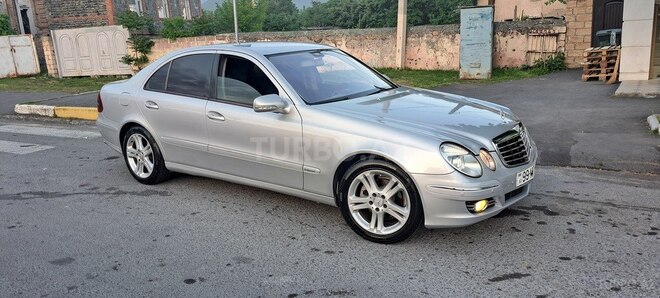 Mercedes E 220 d 2006, 460,000 km - 2.2 l - Zaqatala