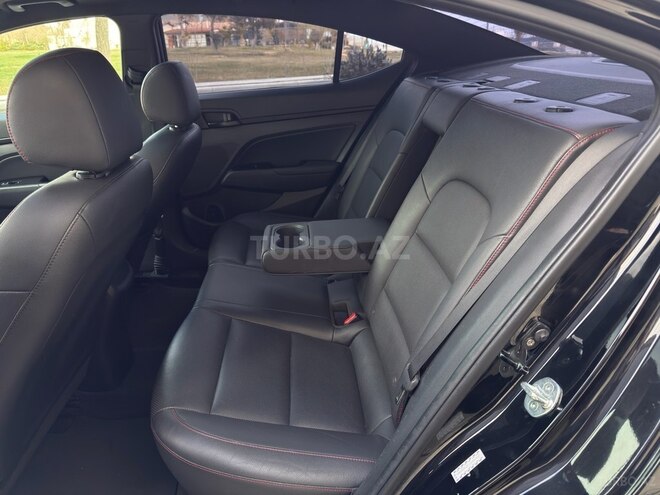 Hyundai Elantra 2017, 146,000 km - 1.6 л - Bakı