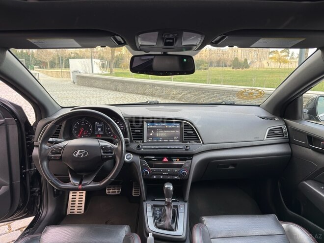 Hyundai Elantra 2017, 146,000 km - 1.6 л - Bakı