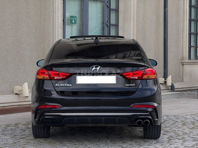 Hyundai Elantra 2017, 146,000 km - 1.6 л - Bakı