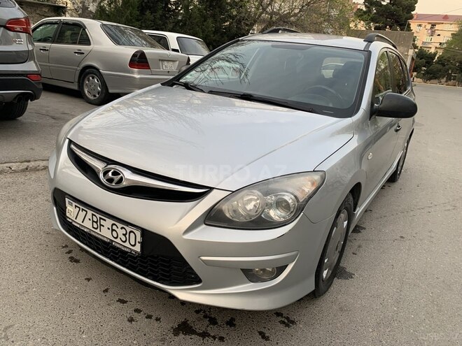 Hyundai i30 2010, 241,041 km - 1.6 л - Sumqayıt