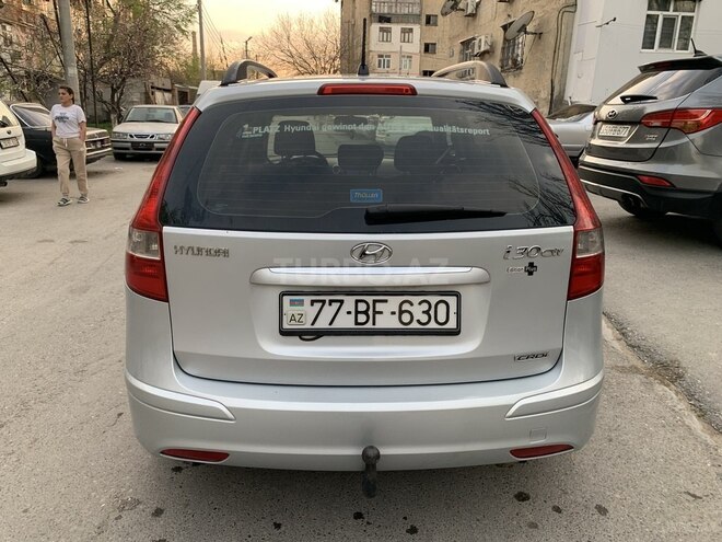Hyundai i30 2010, 241,041 km - 1.6 л - Sumqayıt