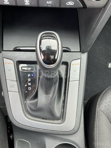 Hyundai Elantra 2017, 61,000 km - 2.0 l - Bakı