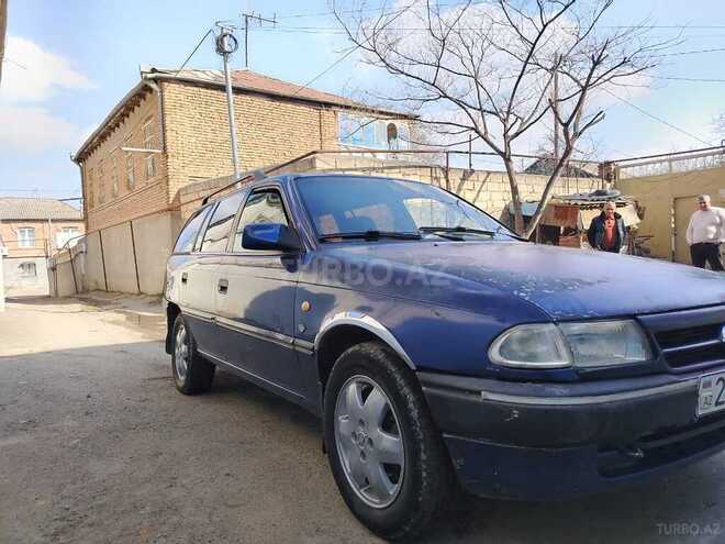 Opel Astra 1995, 607,080 km - 1.8 l - Gəncə