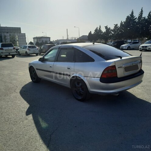 Opel Vectra 1996, 350,000 km - 1.8 l - Sumqayıt