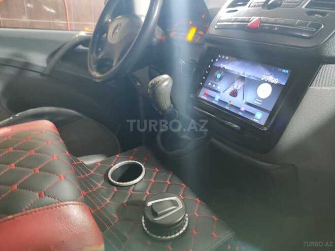 Mercedes Vito 111 2010, 482,000 km - 2.2 l - Bakı