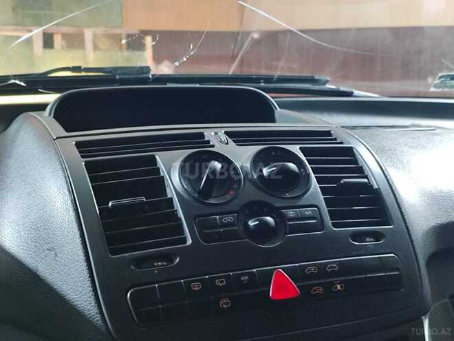 Mercedes Vito 111 2010, 482,000 km - 2.2 l - Bakı