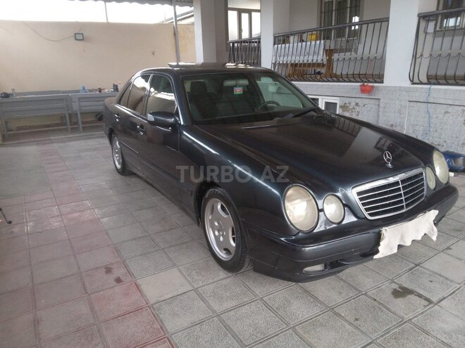 Mercedes E 200 1999, 419,572 km - 2.0 l - Bakı