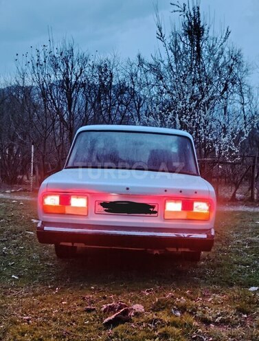 LADA (VAZ) 2107 2005, 85,000 km - 1.6 l - İsmayıllı