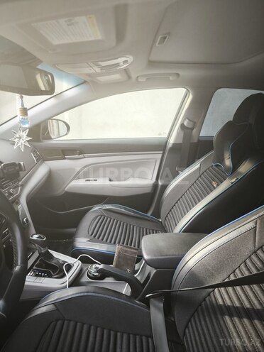 Hyundai Elantra 2016, 117,482 km - 2.0 l - Bakı
