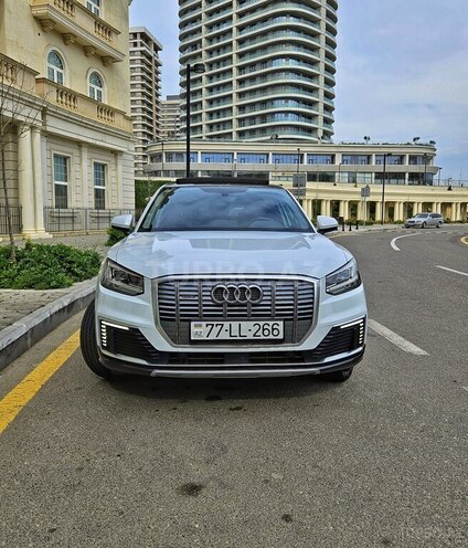Audi Q2 e-tron-2