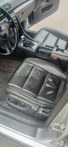 Audi A4 2003, 402,500 km - 1.8 л - Gəncə