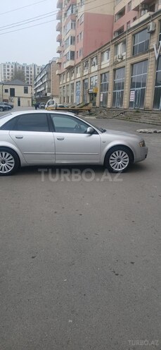 Audi A4 2003, 402,500 km - 1.8 л - Gəncə