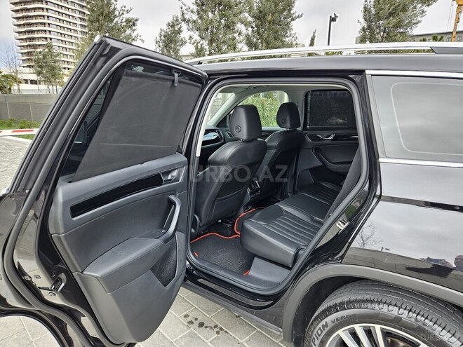 Skoda Kodiaq 2021, 31,800 km - 2.0 л - Bakı