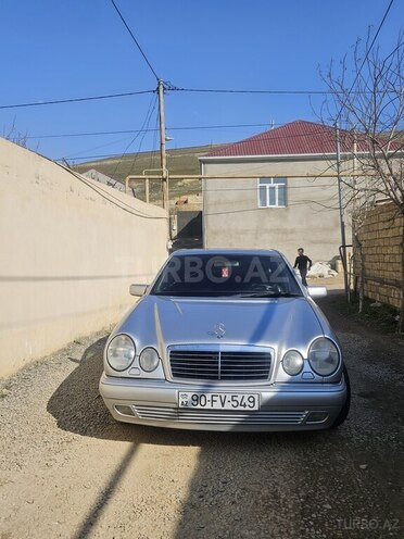 Mercedes E 240 1998, 321,000 km - 2.4 l - Bakı