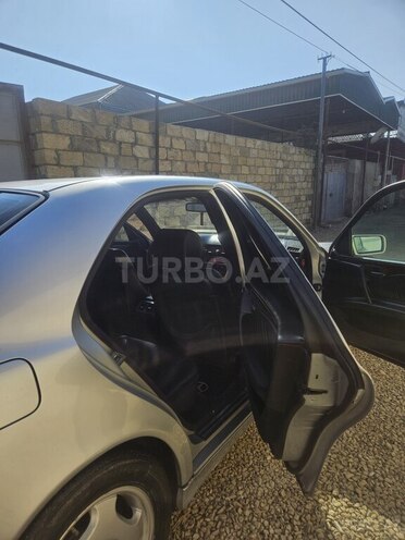 Mercedes E 240 1998, 321,000 km - 2.4 l - Bakı