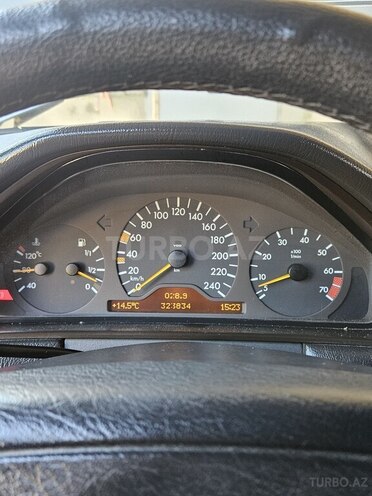 Mercedes E 240 1998, 321,000 km - 2.4 l - Bakı