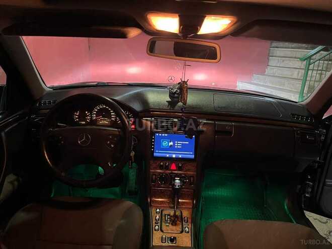 Mercedes E 200 2000, 430,000 km - 2.0 l - Bakı
