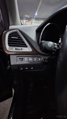 Hyundai Santa Fe 2017, 88,000 km - 2.0 л - Bakı