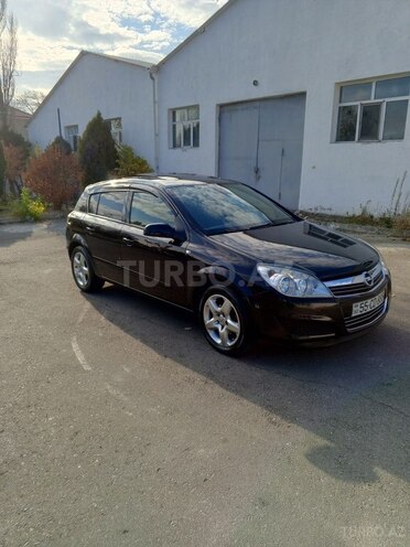 Opel Astra 2007, 229,800 km - 1.4 l - Şəki