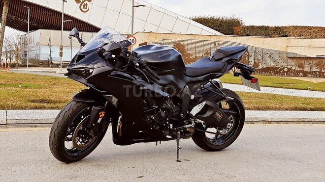 Kawasaki ZX-6R-5