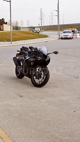 Kawasaki ZX-6R-9