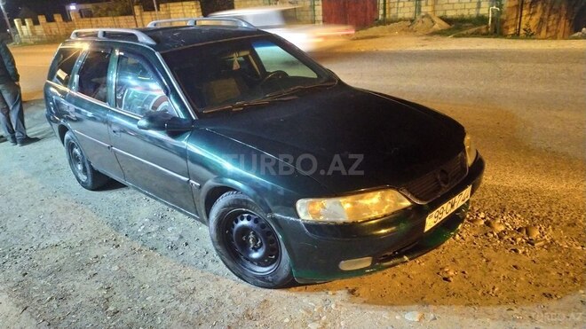 Opel Vectra 1998, 560,000 km - 1.6 l - Qusar