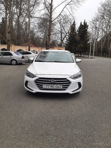Hyundai Avante 2016, 180,000 km - 1.6 l - Bakı