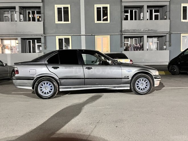 BMW 318 1995, 245,000 km - 1.8 л - Sumqayıt