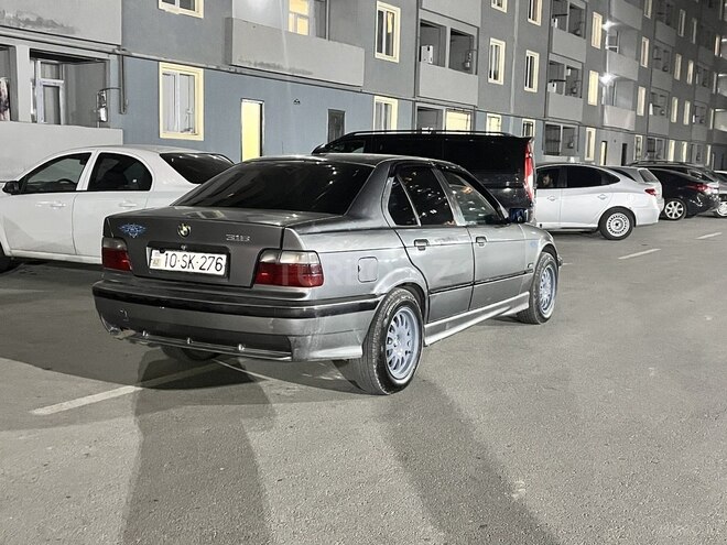 BMW 318 1995, 245,000 km - 1.8 л - Sumqayıt