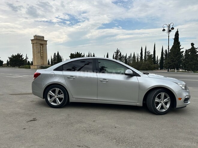 Chevrolet Cruze-11