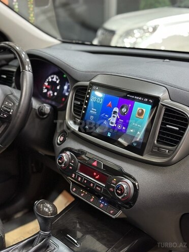 Kia Sorento-27