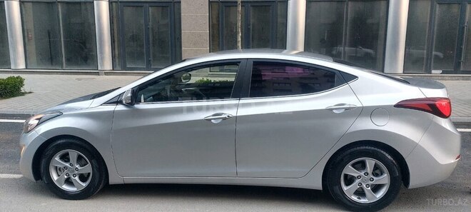 Hyundai Avante 2015, 155,000 km - 1.6 l - Bakı