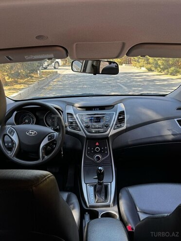 Hyundai Avante 2015, 155,000 km - 1.6 l - Bakı