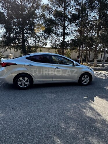 Hyundai Avante 2015, 155,000 km - 1.6 l - Bakı