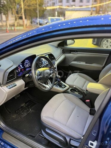 Hyundai Elantra 2019, 95,000 km - 2.0 л - Bakı