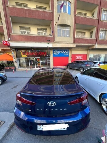 Hyundai Elantra 2019, 95,000 km - 2.0 л - Bakı