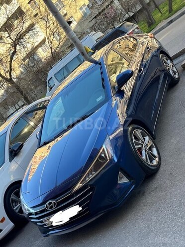 Hyundai Elantra 2019, 95,000 km - 2.0 л - Bakı