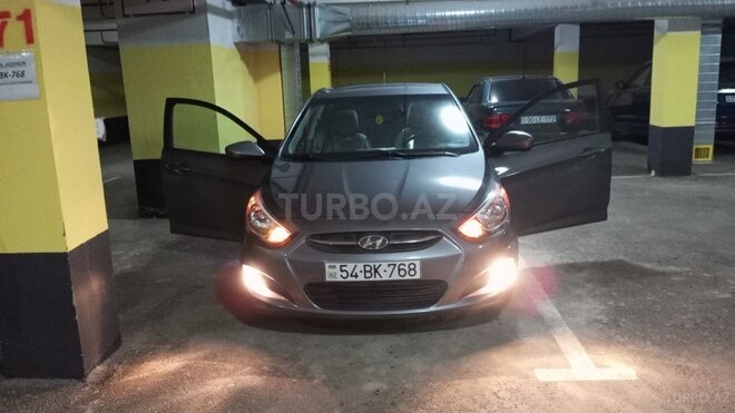Hyundai Accent 2017, 238,183 km - 1.6 l - Bakı