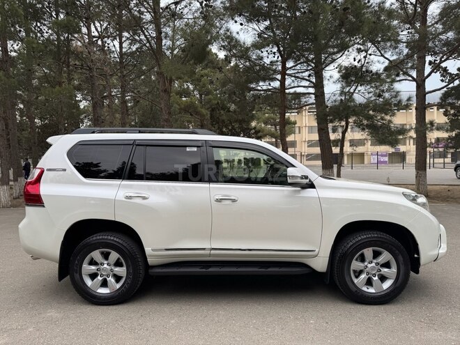 Toyota Land Cruiser Prado 2013, 175,000 km - 2.7 l - Sumqayıt