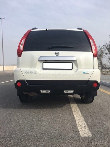 Nissan X-Trail 2013, 195,600 km - 2.5 l - Bakı