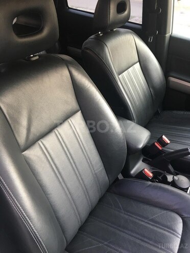 Nissan X-Trail 2013, 195,600 km - 2.5 l - Bakı