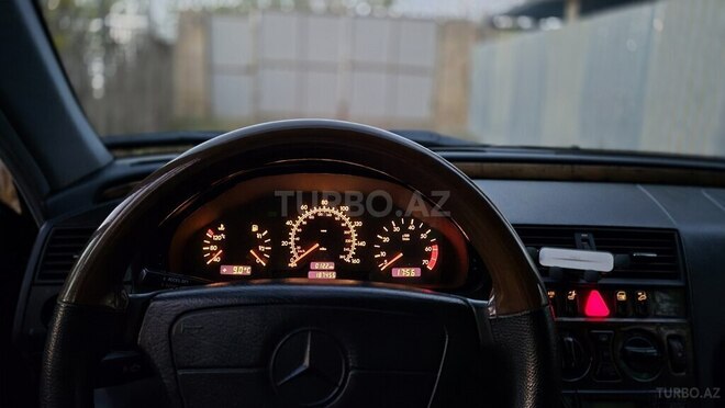 Mercedes C 230 1999, 313,346 km - 2.3 l - Sumqayıt