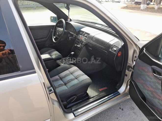Mercedes C 200 1995, 236,570 km - 2.0 л - Sumqayıt